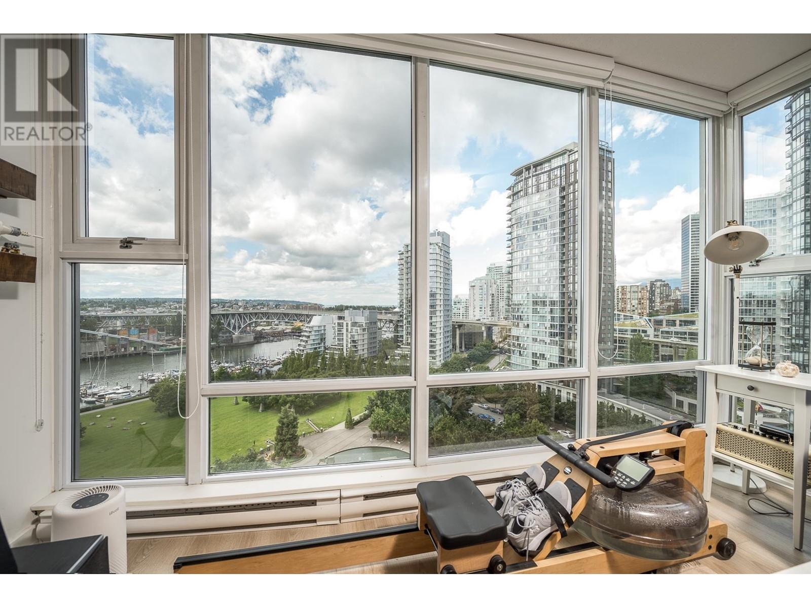 1705 455 Beach Crescent, Vancouver, British Columbia  V6Z 3E5 - Photo 9 - R3009680