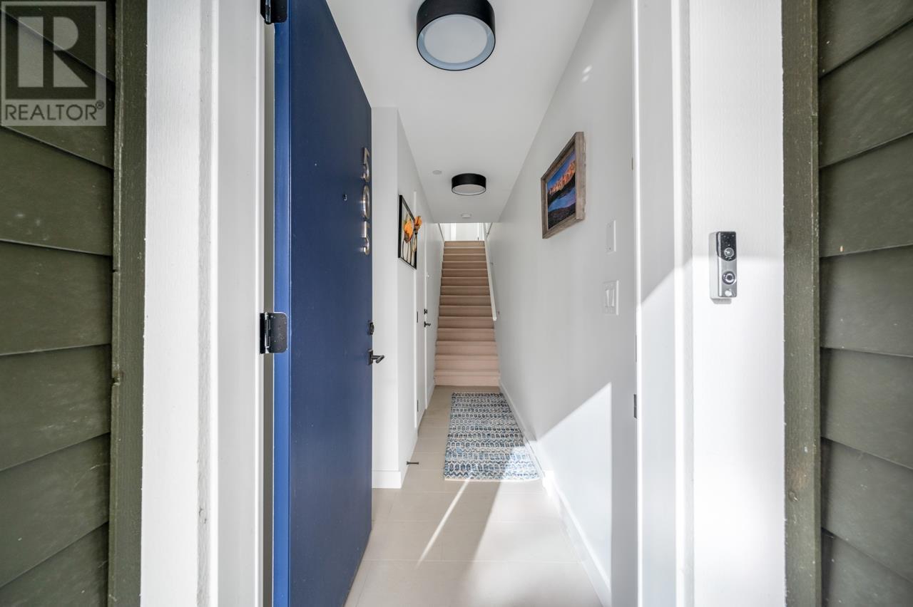 505 3021 St George Street, Port Moody, British Columbia  V3H 0K3 - Photo 4 - R3009694
