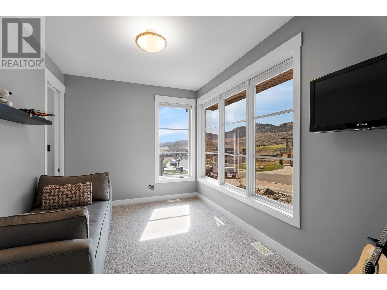 229 Holloway Drive, Kamloops, British Columbia  V1S 0B3 - Photo 44 - 10349732