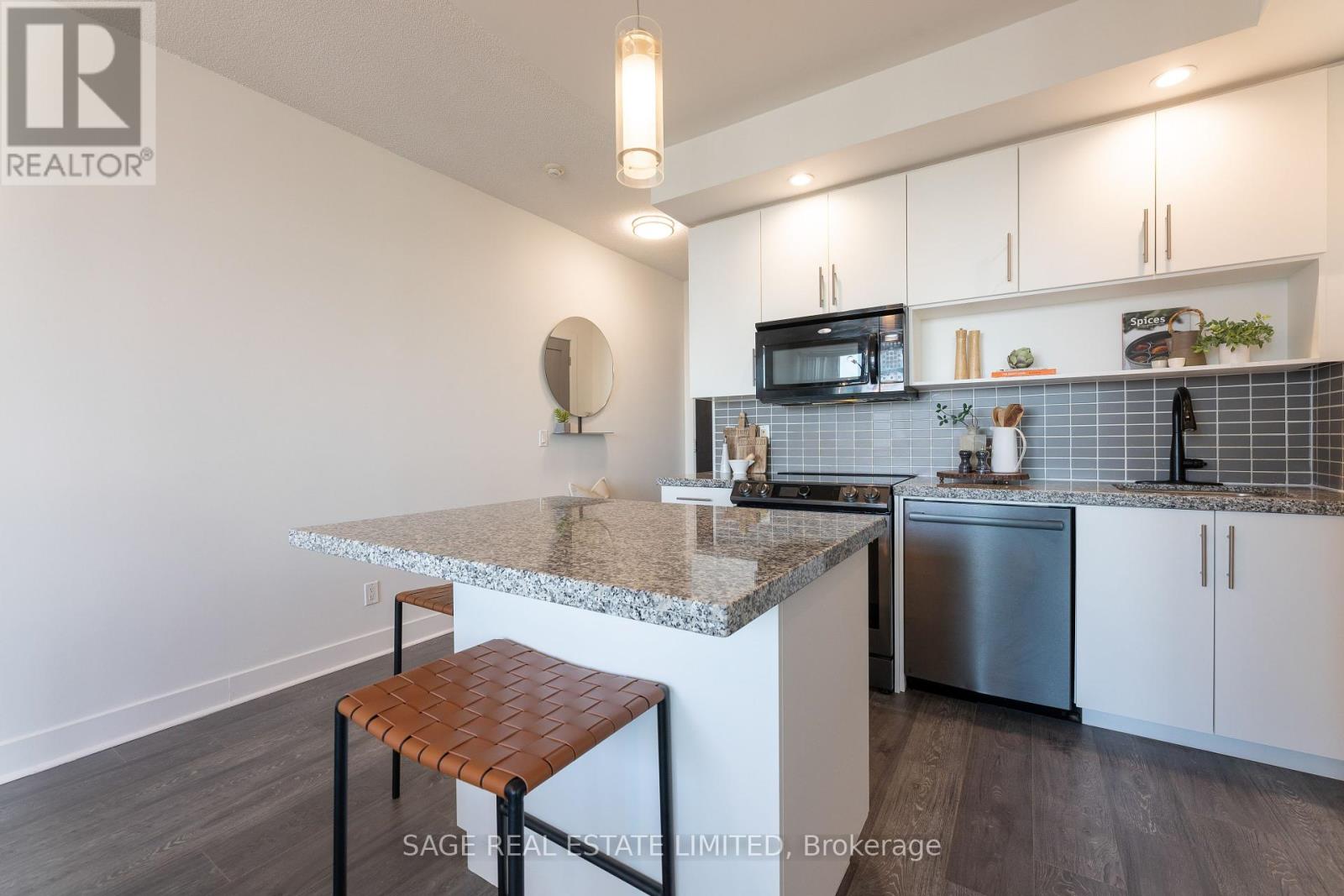 3104 - 120 Homewood Avenue, Toronto, Ontario  M4Y 2J3 - Photo 6 - C12189376