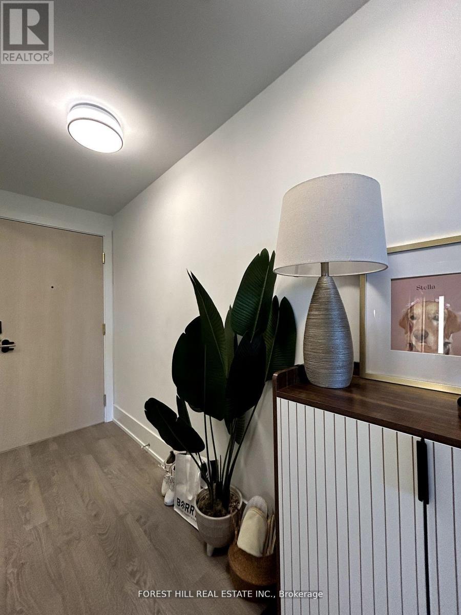 904 - 480 Front Street, Toronto, Ontario  M5V 0V5 - Photo 2 - C12189384
