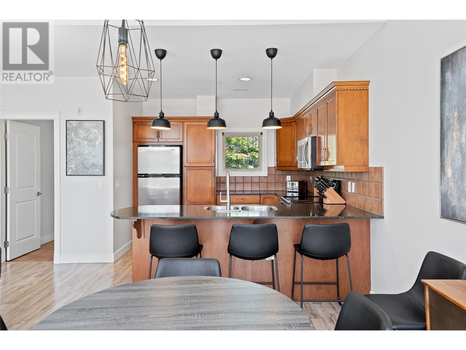 1795 Country Club Drive Unit# 204, Kelowna, British Columbia  V1V 2V9 - Photo 8 - 10349092