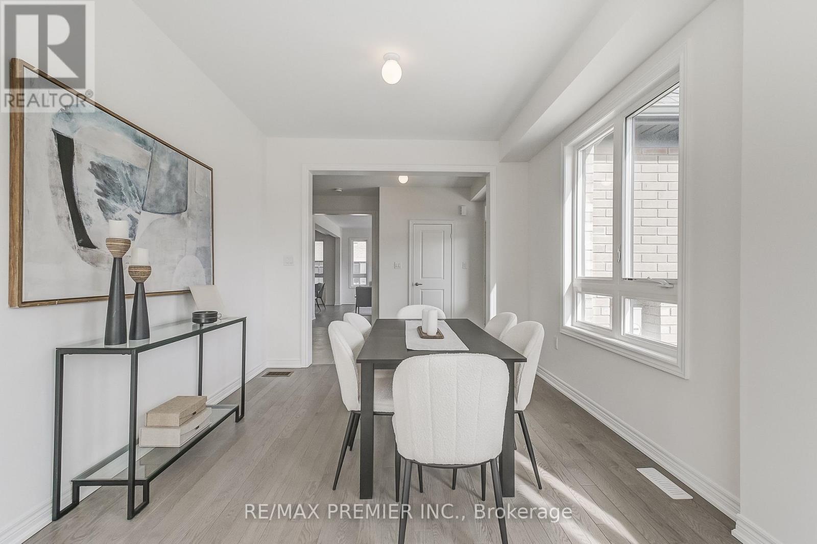 1909 Passionfruit Grove, Pickering, Ontario  L1Y 0B4 - Photo 11 - E12189427
