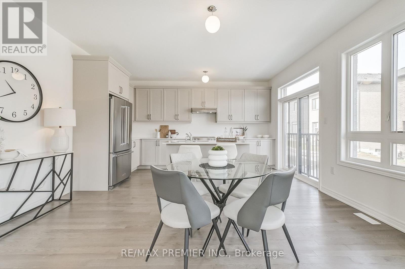 1909 Passionfruit Grove, Pickering, Ontario  L1Y 0B4 - Photo 19 - E12189427