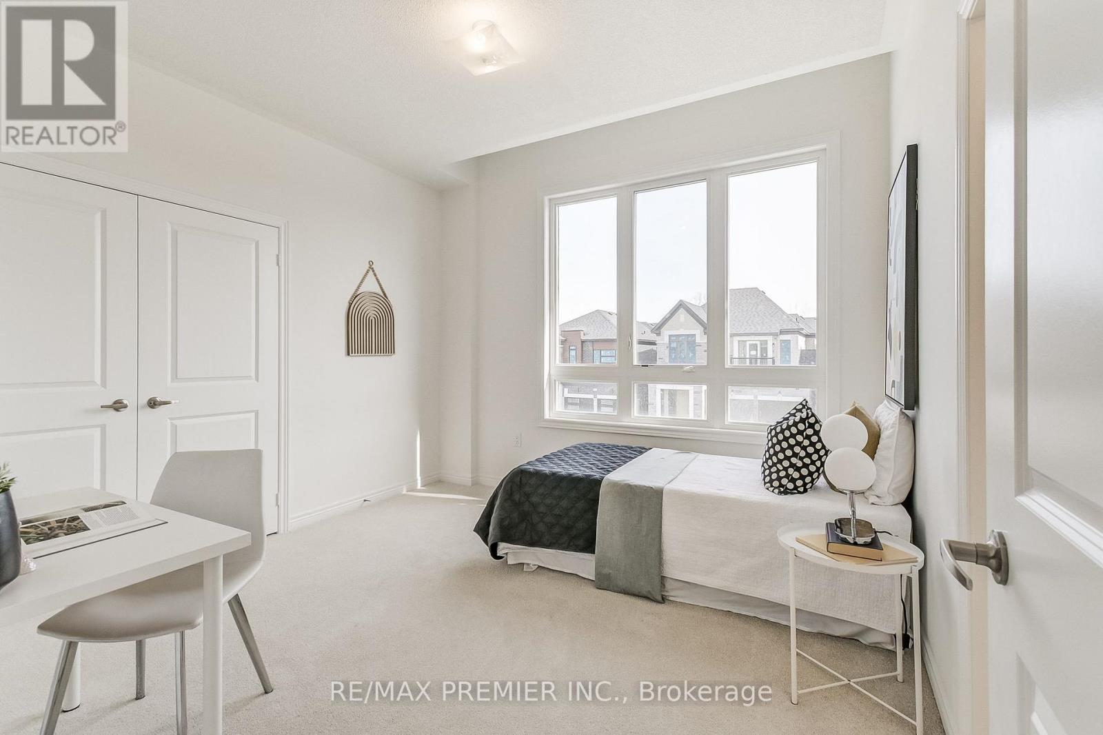 1909 Passionfruit Grove, Pickering, Ontario  L1Y 0B4 - Photo 35 - E12189427