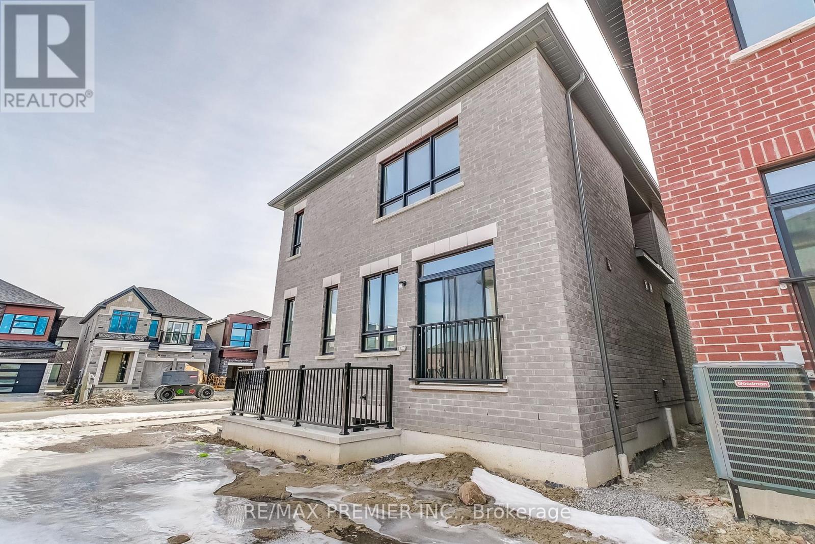 1909 Passionfruit Grove, Pickering, Ontario  L1Y 0B4 - Photo 46 - E12189427