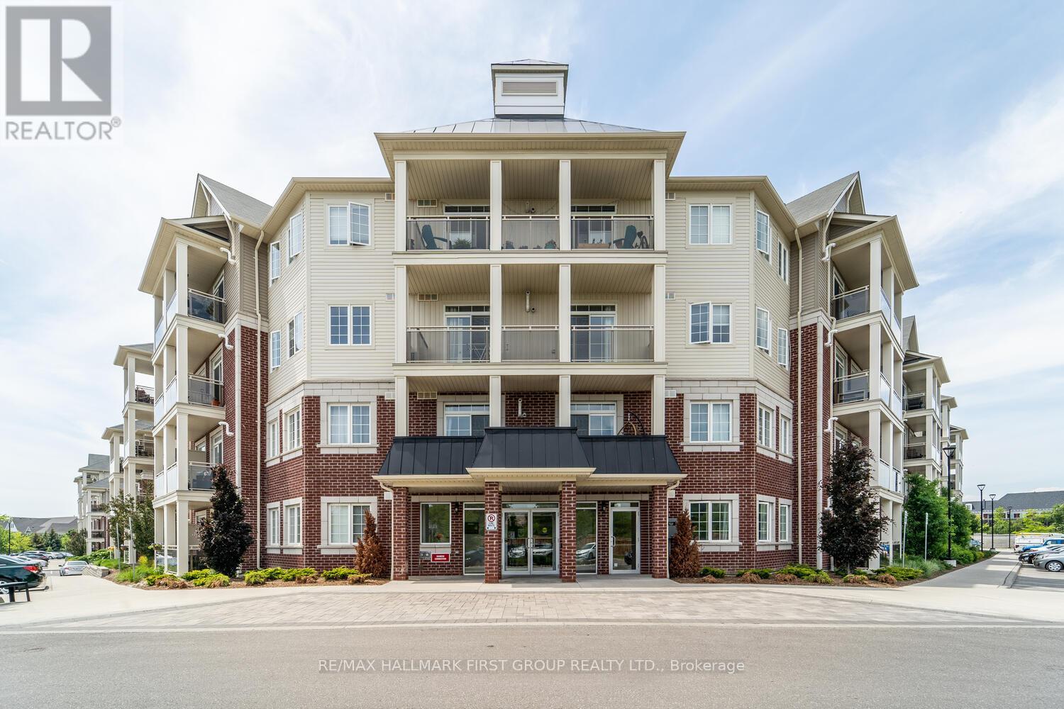 119 - 80 Aspen Springs Drive, Clarington, Ontario  L1C 4Y2 - Photo 2 - E12189432