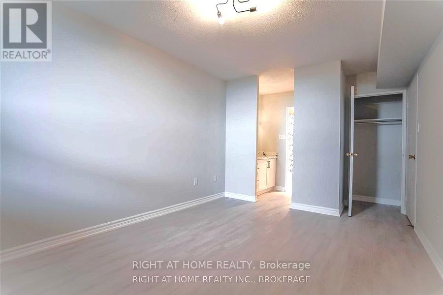 703 - 121 Ling Road, Toronto, Ontario  M1E 4Y2 - Photo 8 - E12189450