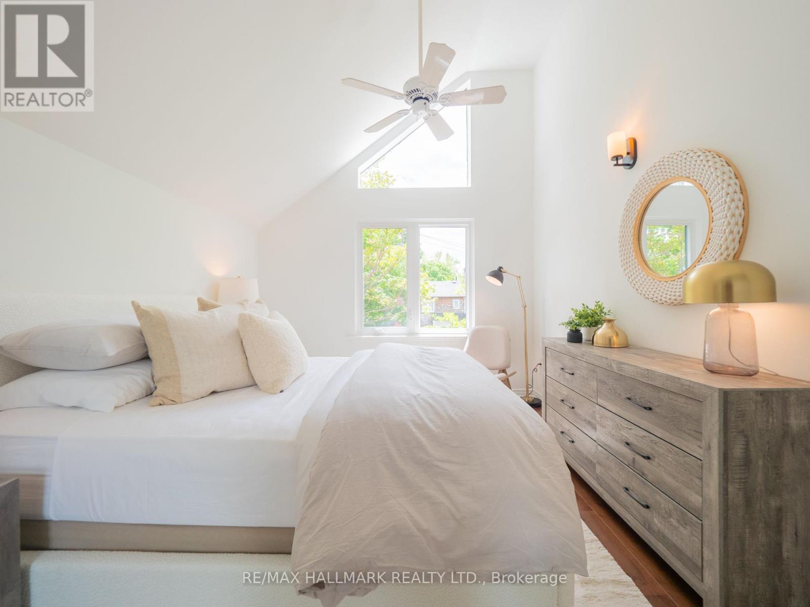 12 Pretoria Avenue, Toronto, Ontario  M4K 1T1 - Photo 31 - E12189517