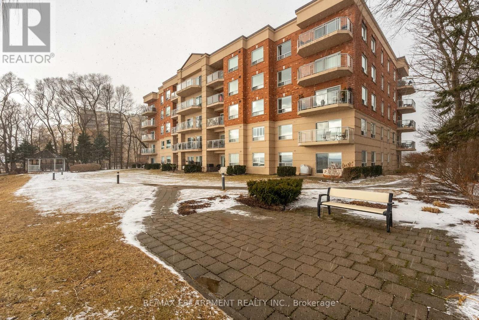 102 - 5188 Lakeshore Road, Burlington (Appleby), Ontario  L7L 6P4 - Photo 8 - W12096965