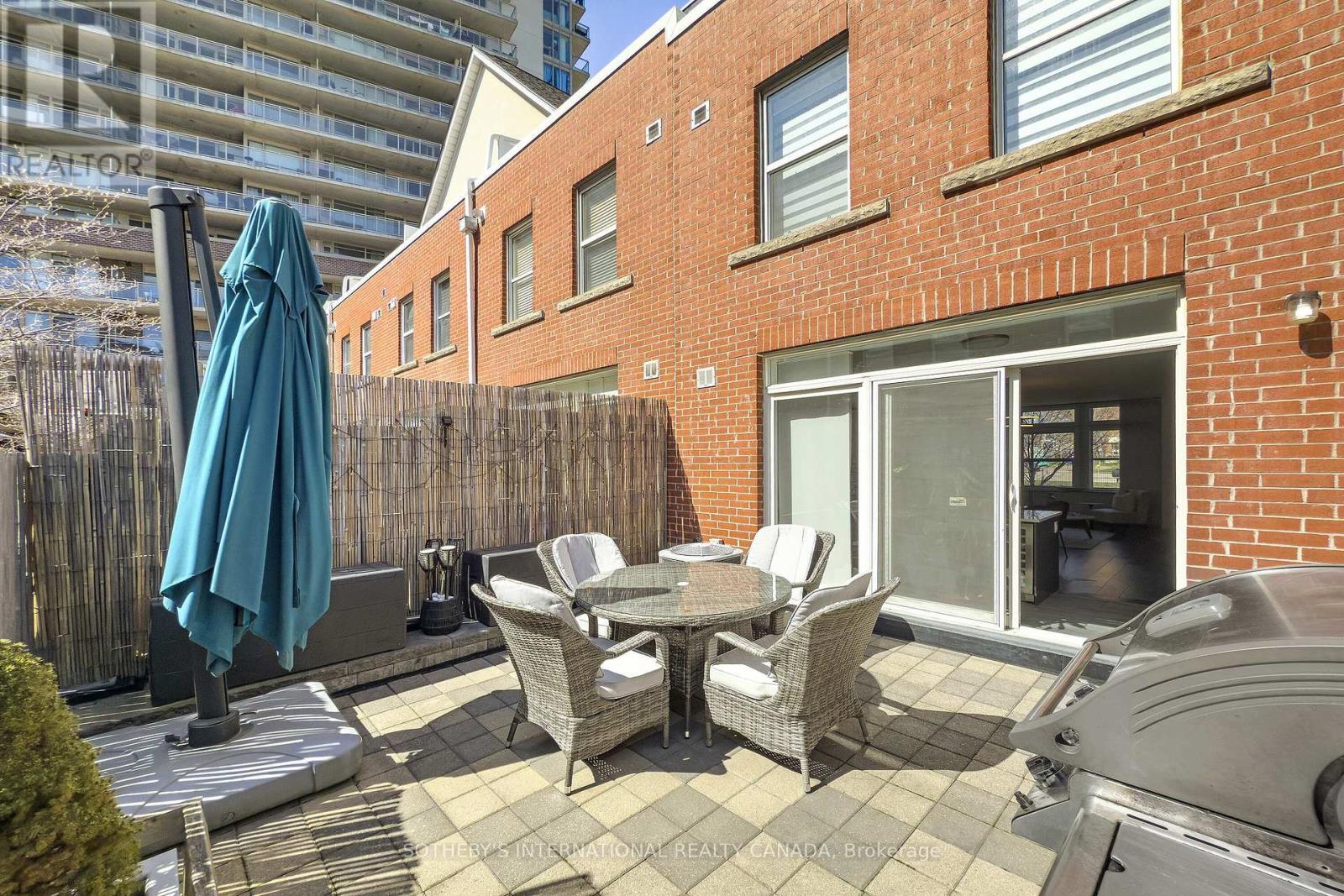 30 Michael Power Place, Toronto (Islington-City Centre West), Ontario  M9A 5G9 - Photo 43 - W12189033