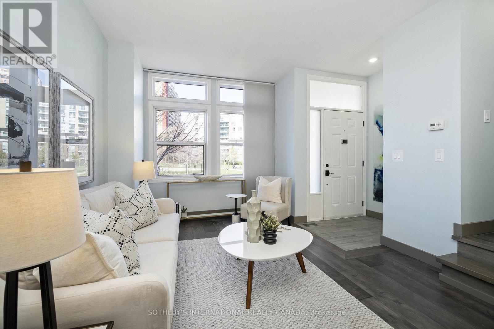 Property at 30 MICHAEL POWER PLACE image 4