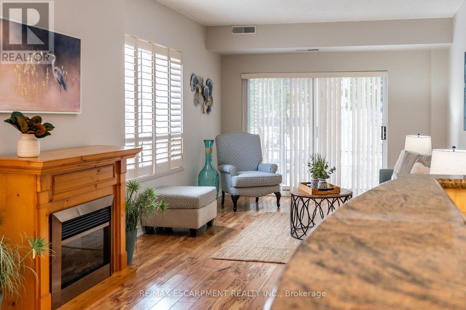 102 - 5188 Lakeshore Road, Burlington, Ontario  L7L 6P4 - Photo 24 - W12096965