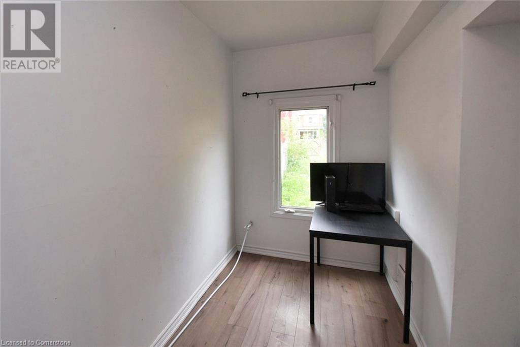 5 Nightingale Street, Hamilton, Ontario  L8L 1R5 - Photo 15 - 40735540