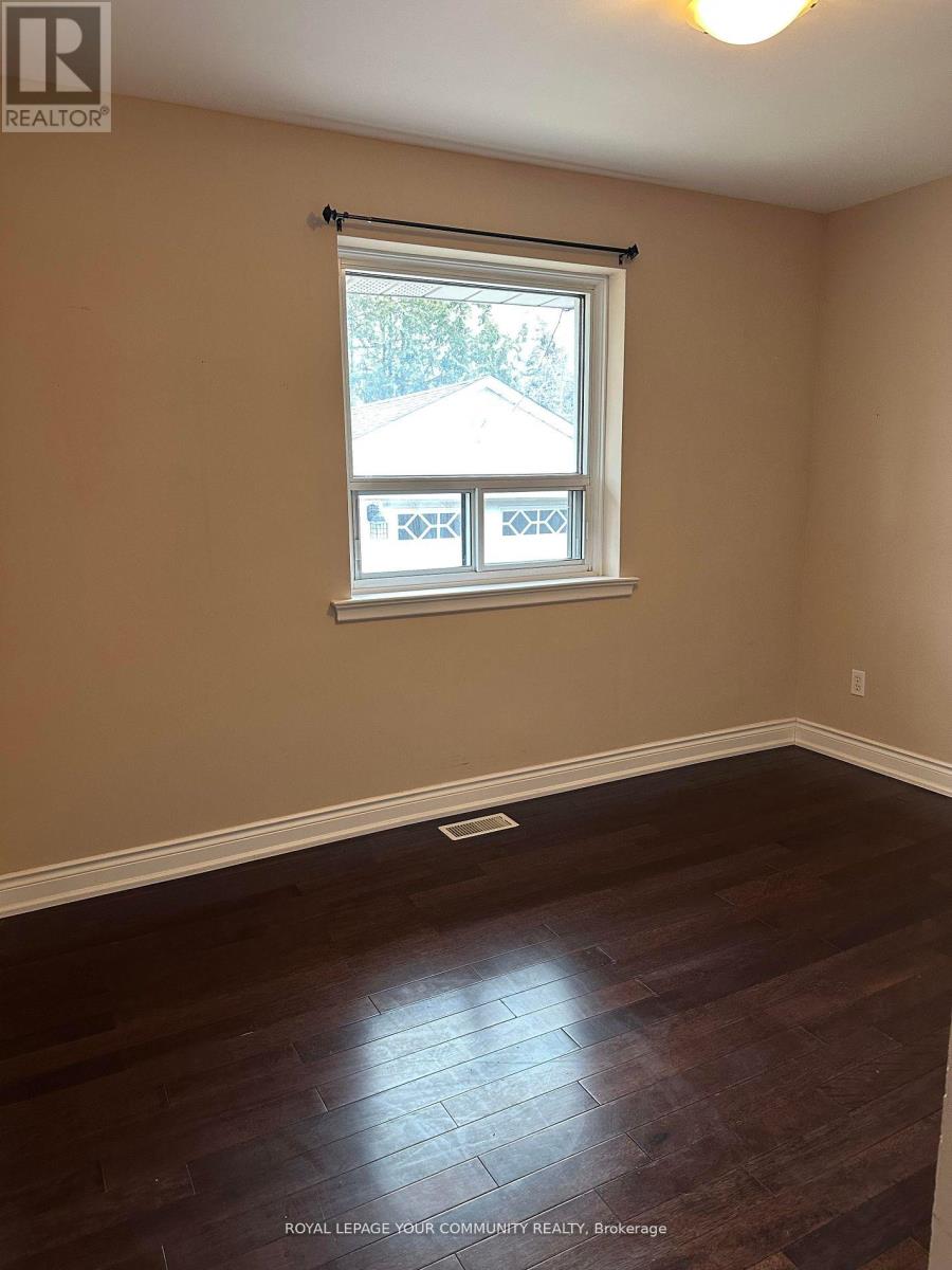 388 Allen Court, Richmond Hill (Crosby), Ontario  L4C 1G5 - Photo 28 - N12189373