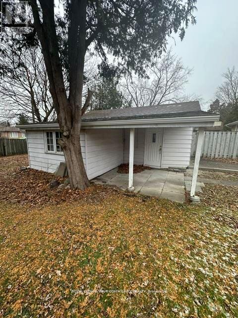 388 Allen Court, Richmond Hill (Crosby), Ontario  L4C 1G5 - Photo 36 - N12189373