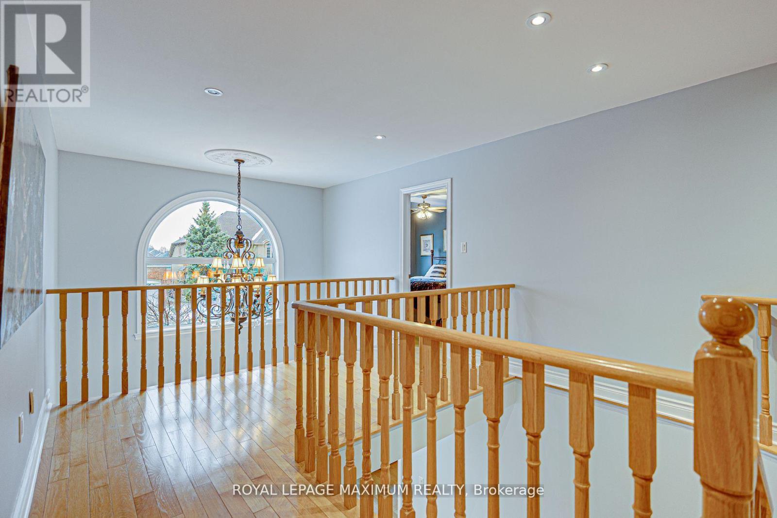 222 Kimber Crescent, Vaughan, Ontario  L4L 9K3 - Photo 19 - N12189378