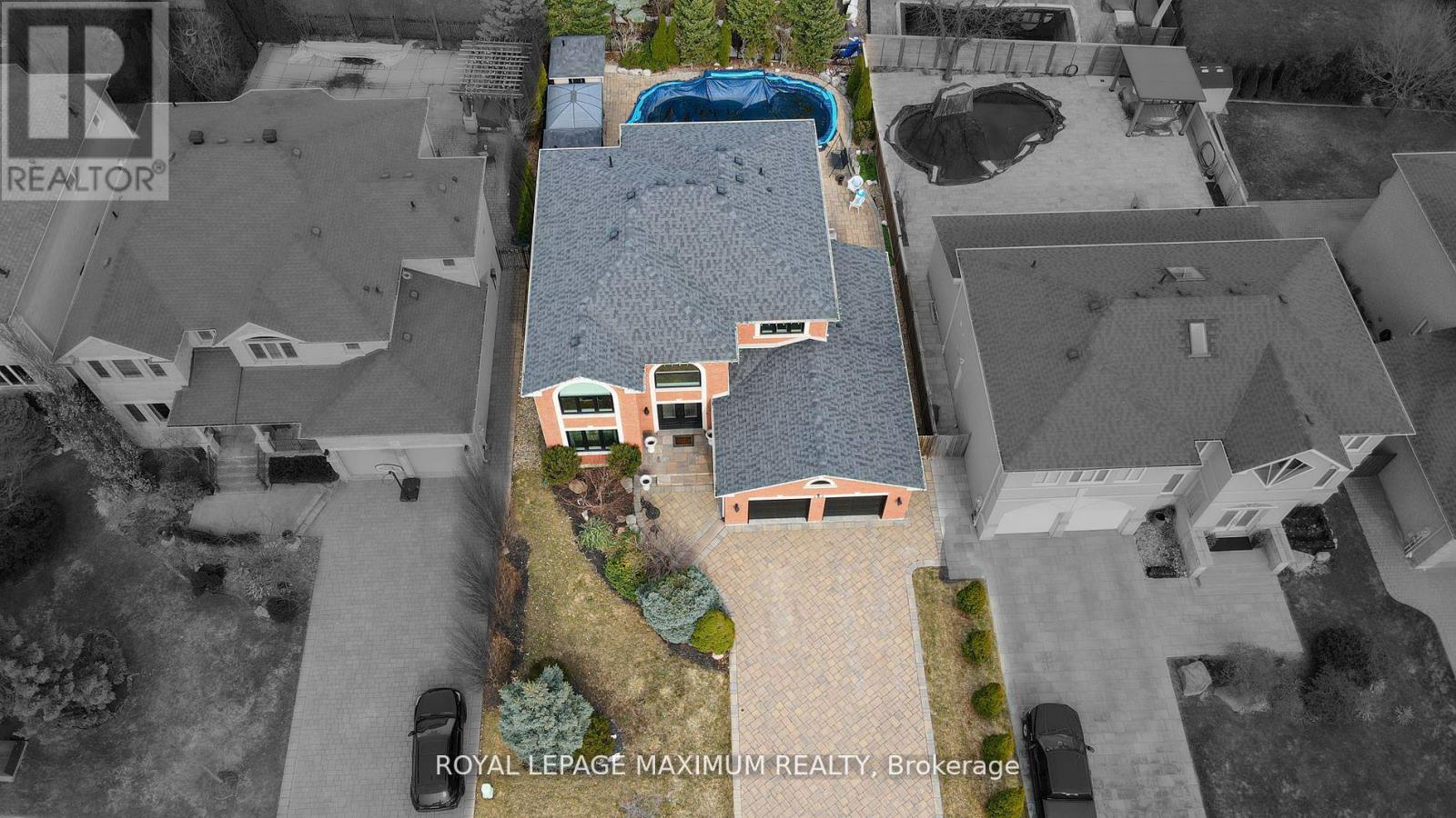 222 Kimber Crescent, Vaughan, Ontario  L4L 9K3 - Photo 2 - N12189378