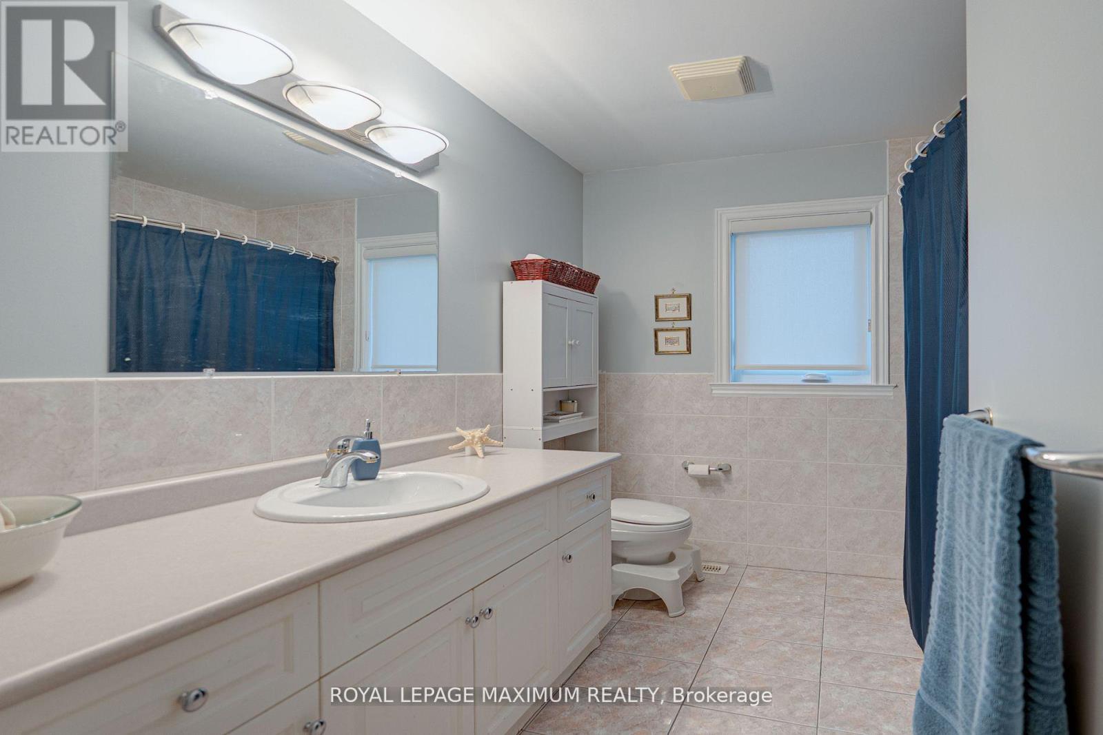 222 Kimber Crescent, Vaughan, Ontario  L4L 9K3 - Photo 25 - N12189378