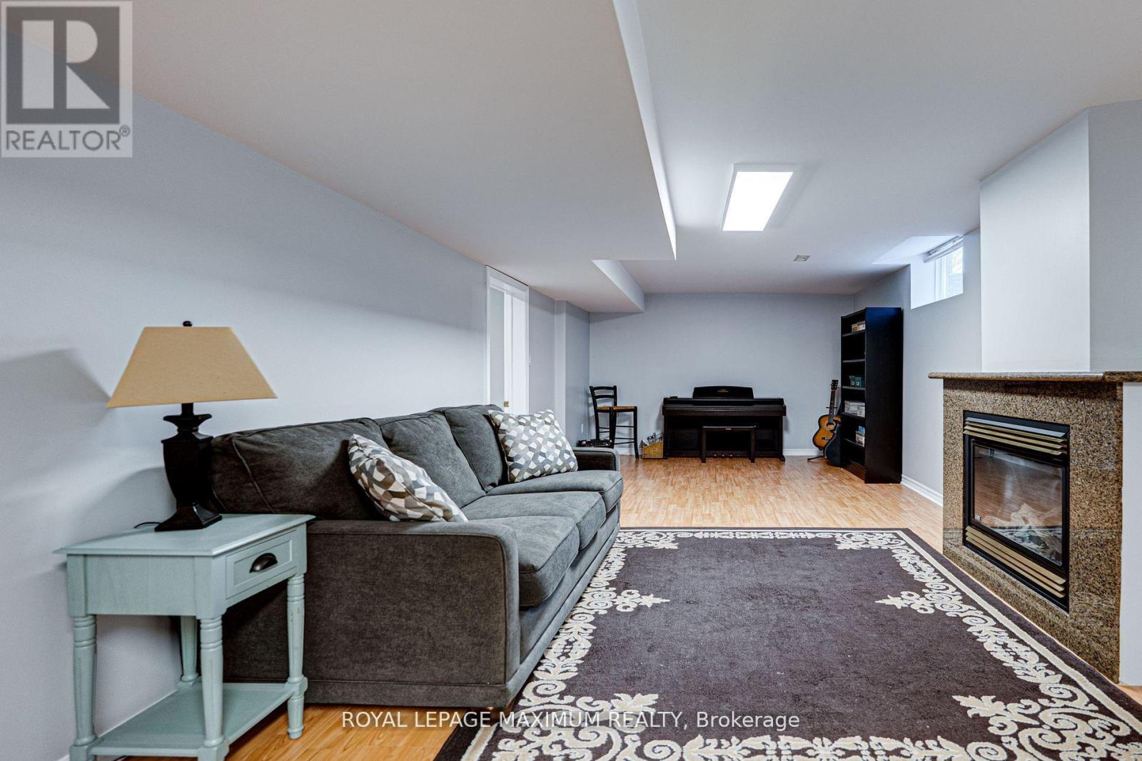 222 Kimber Crescent, Vaughan, Ontario  L4L 9K3 - Photo 41 - N12189378
