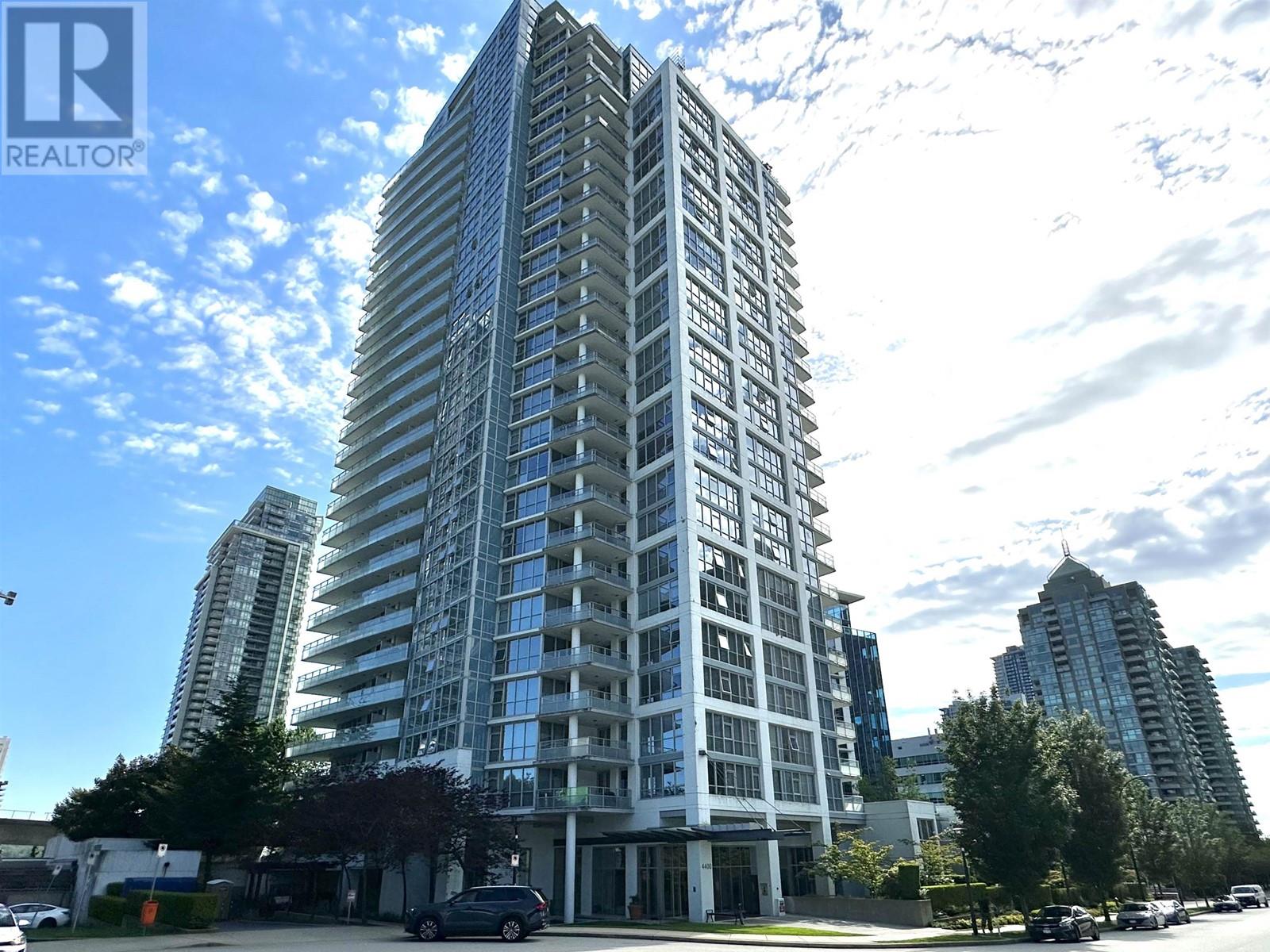2302 4400 Buchanan Street, Burnaby, British Columbia  V5C 0E3 - Photo 1 - R2965371