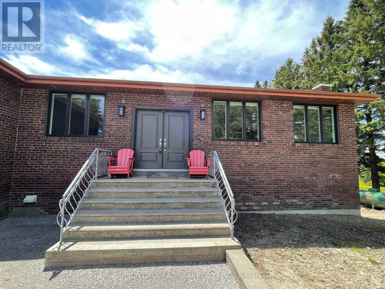 5111 Kirby Road, Vaughan, Ontario  L3L 0A4 - Photo 4 - N12189414