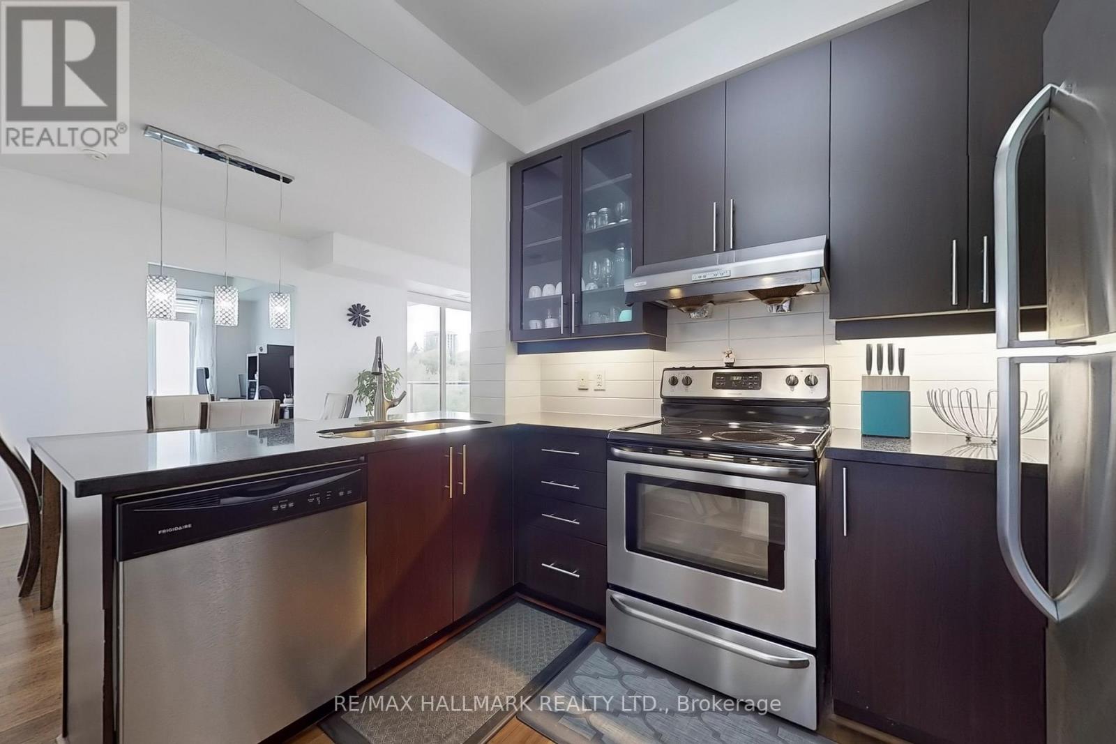 203 - 151 Upper Duke Crescent, Markham, Ontario  L6G 0E1 - Photo 17 - N12189425