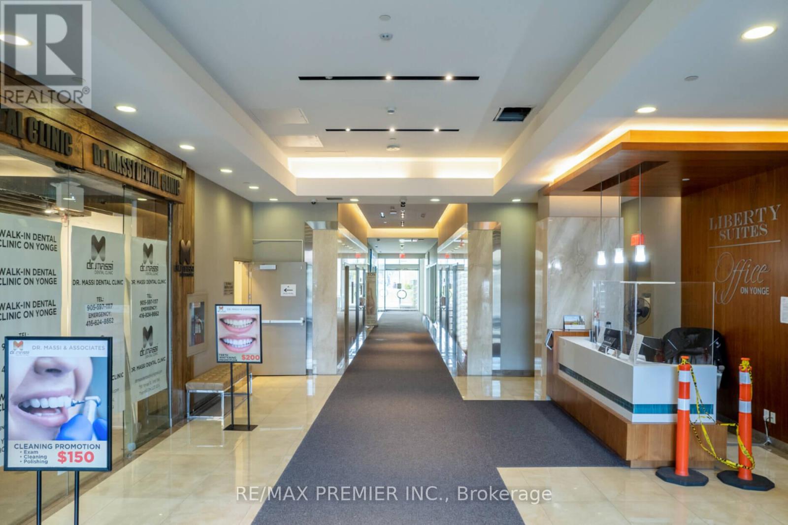 1113 - 7191 Yonge Street, Markham, Ontario  L3T 0C4 - Photo 3 - N12189444