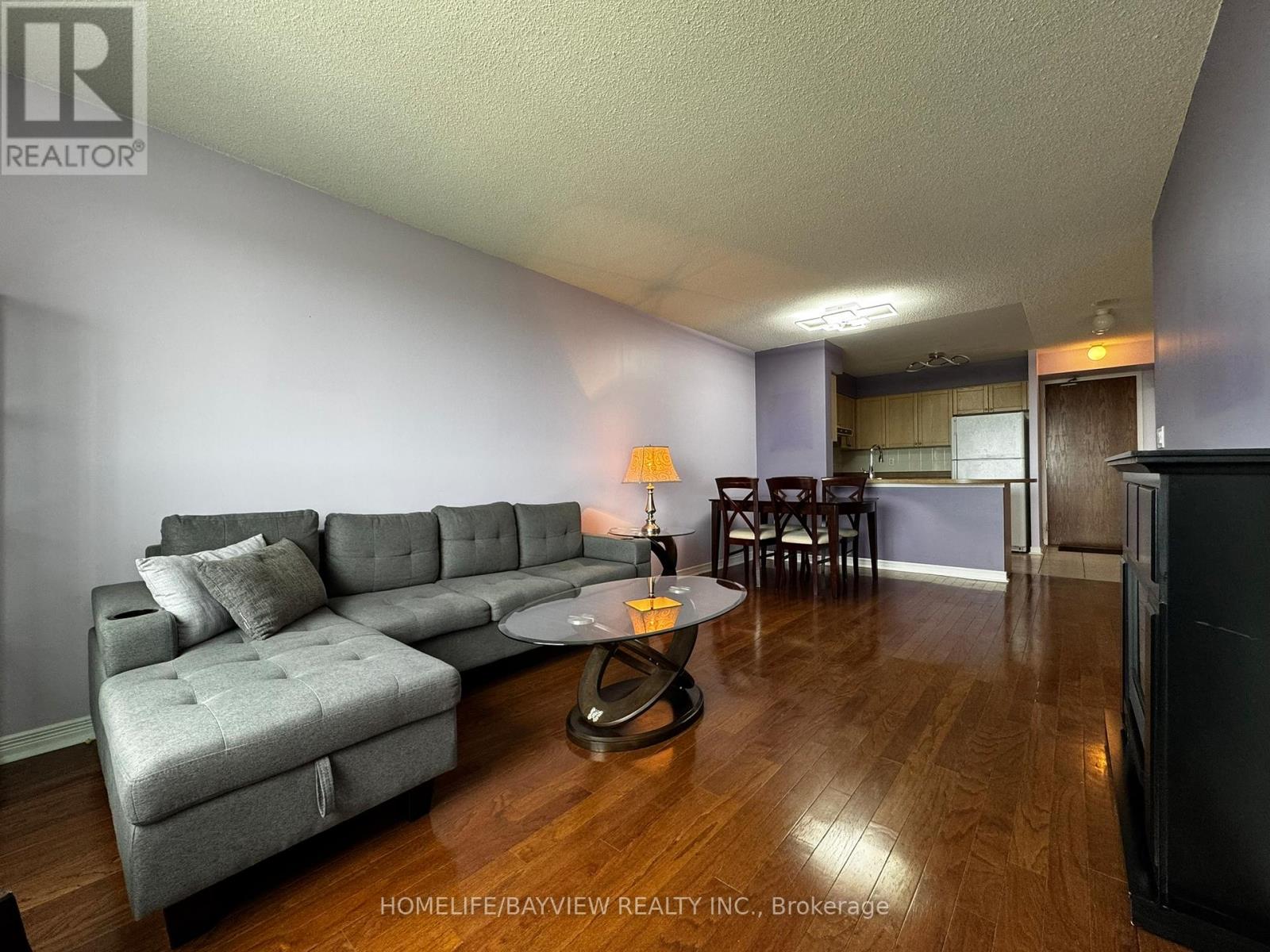 1009 - 11 Oneida Crescent, Richmond Hill, Ontario  L4B 0A1 - Photo 10 - N12189456