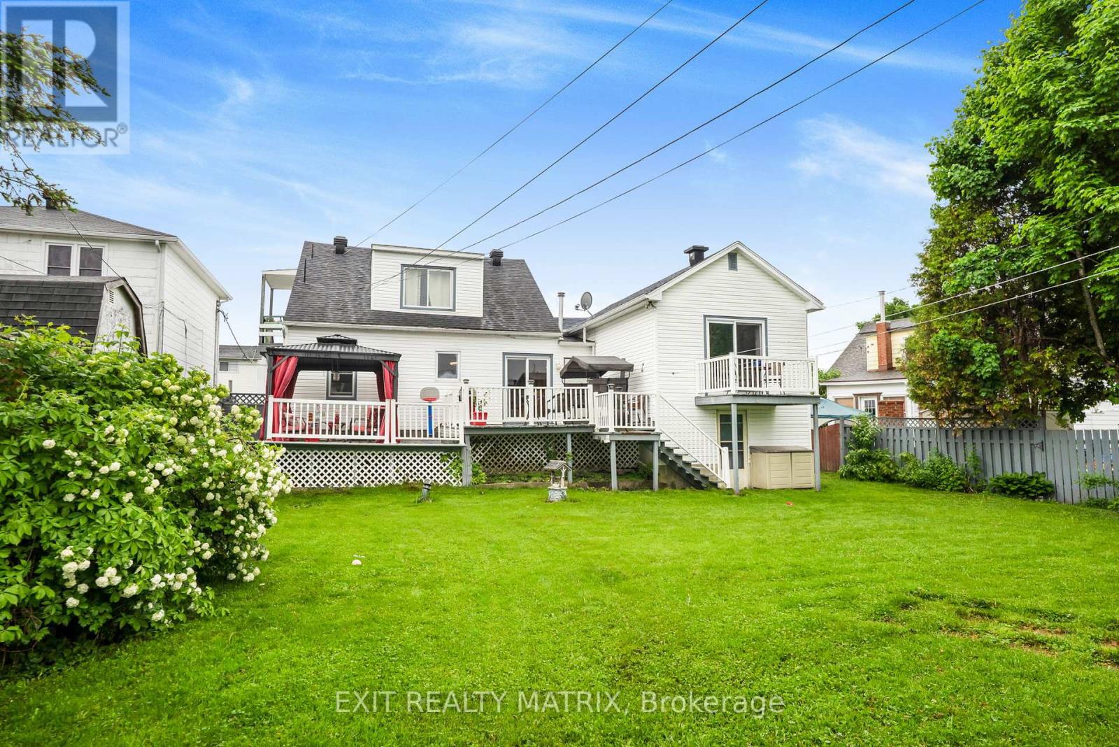 421-423 Garneau Road, Hawkesbury, Ontario  K6A 1M6 - Photo 5 - X12189549