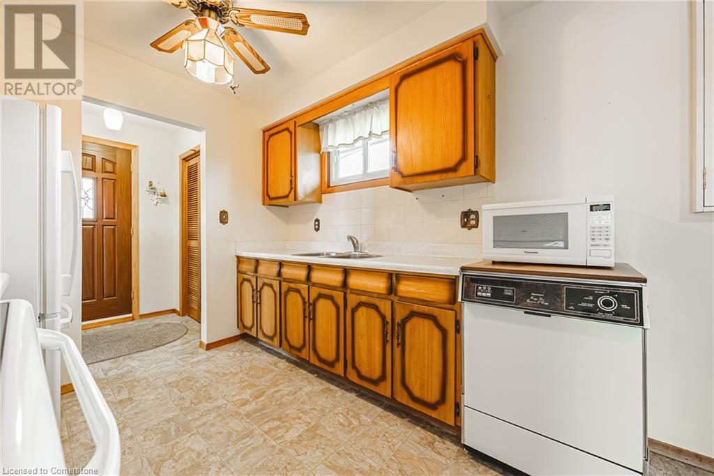 90 Pottruff Road N, Hamilton, Ontario  L8H 2M1 - Photo 12 - 40736294