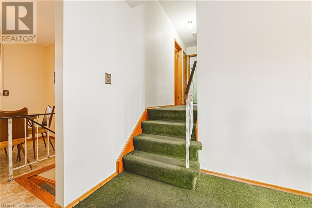 90 Pottruff Road N, Hamilton, Ontario  L8H 2M1 - Photo 15 - 40736294