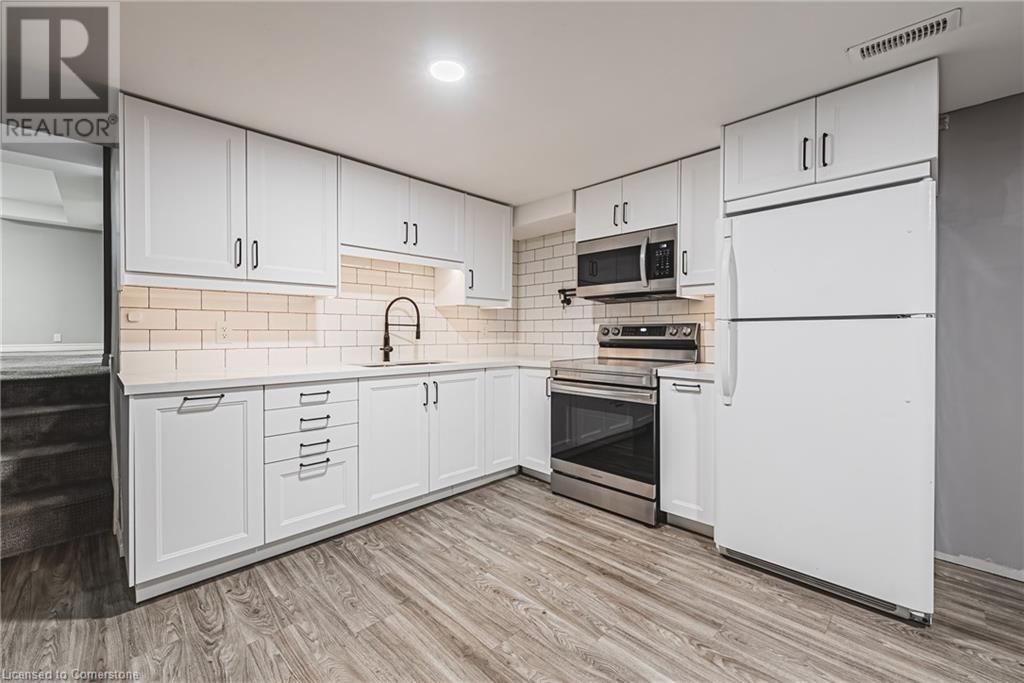 90 Pottruff Road N, Hamilton, Ontario  L8H 2M1 - Photo 28 - 40736294