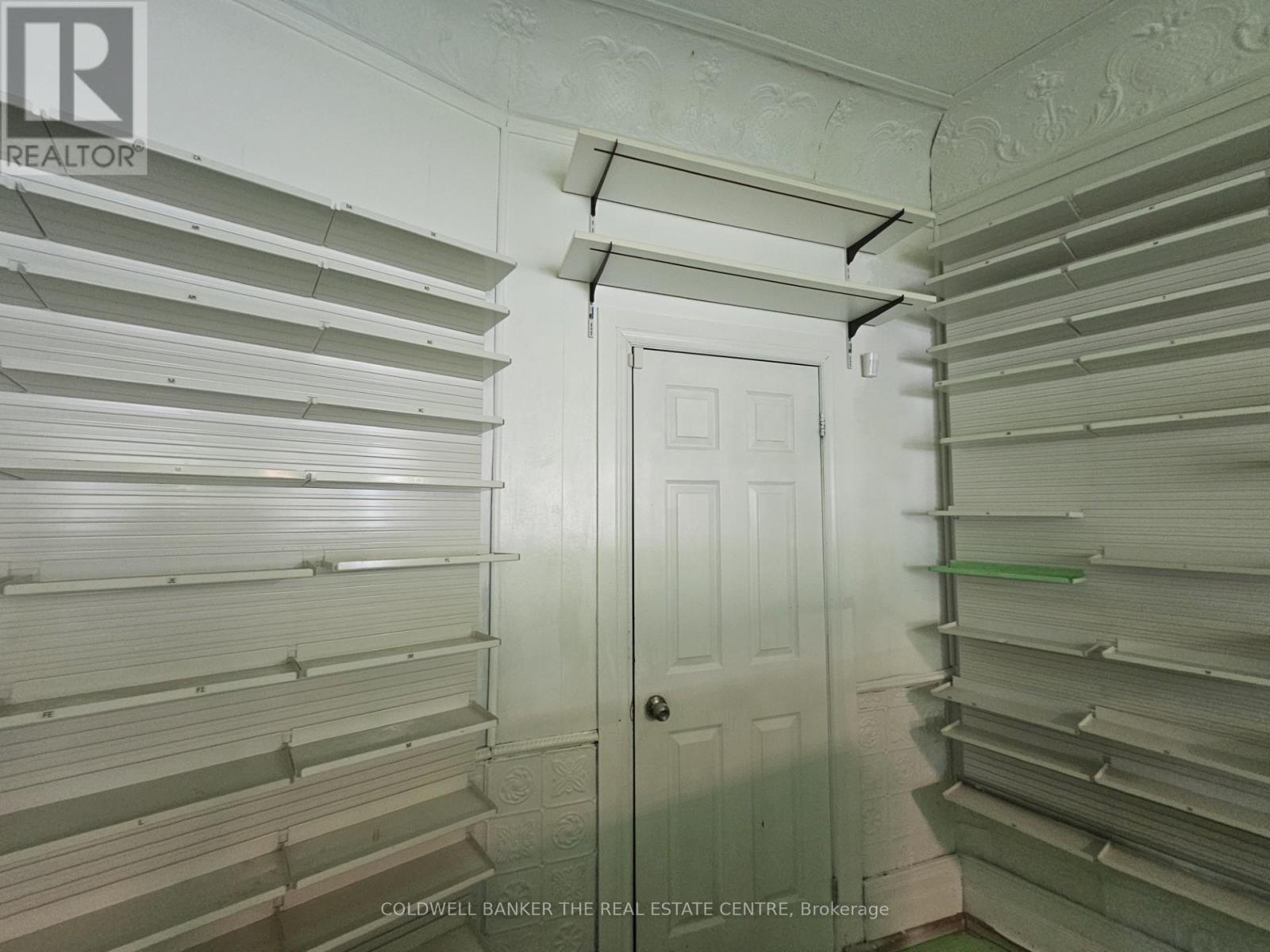 Unit #4 - 4570 Penetanguishene Road, Springwater (Hillsdale), Ontario  L0L 1V0 - Photo 5 - S12189353