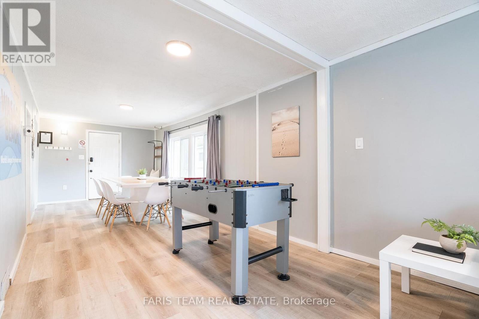 113 River Road E, Wasaga Beach, Ontario  L9Z 2L4 - Photo 10 - S12189498