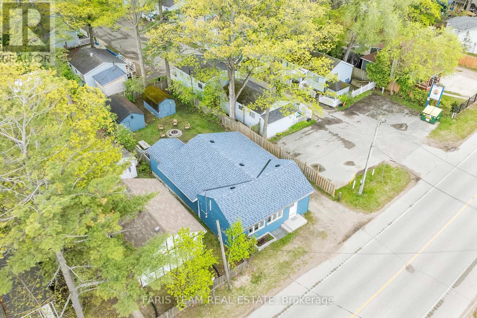 113 River Road E, Wasaga Beach, Ontario  L9Z 2L4 - Photo 2 - S12189498
