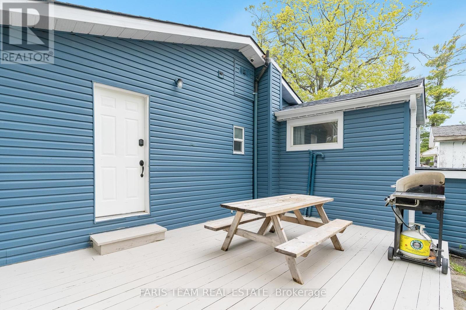 113 River Road E, Wasaga Beach, Ontario  L9Z 2L4 - Photo 20 - S12189498