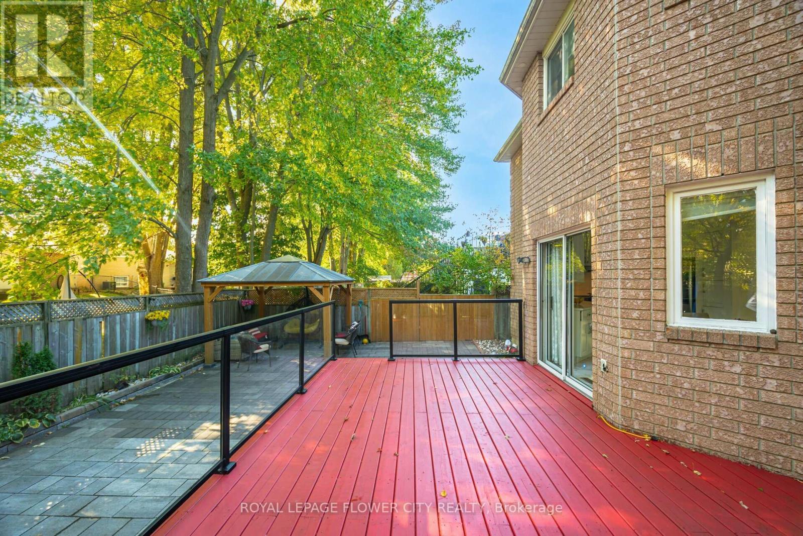35 Jones Drive, Barrie, Ontario  L4M 6H7 - Photo 35 - S12189529