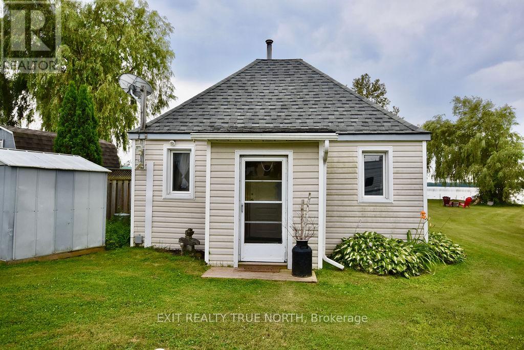 5632 Penetanguishene Road, Springwater, Ontario  L0L 1P0 - Photo 24 - S12189536