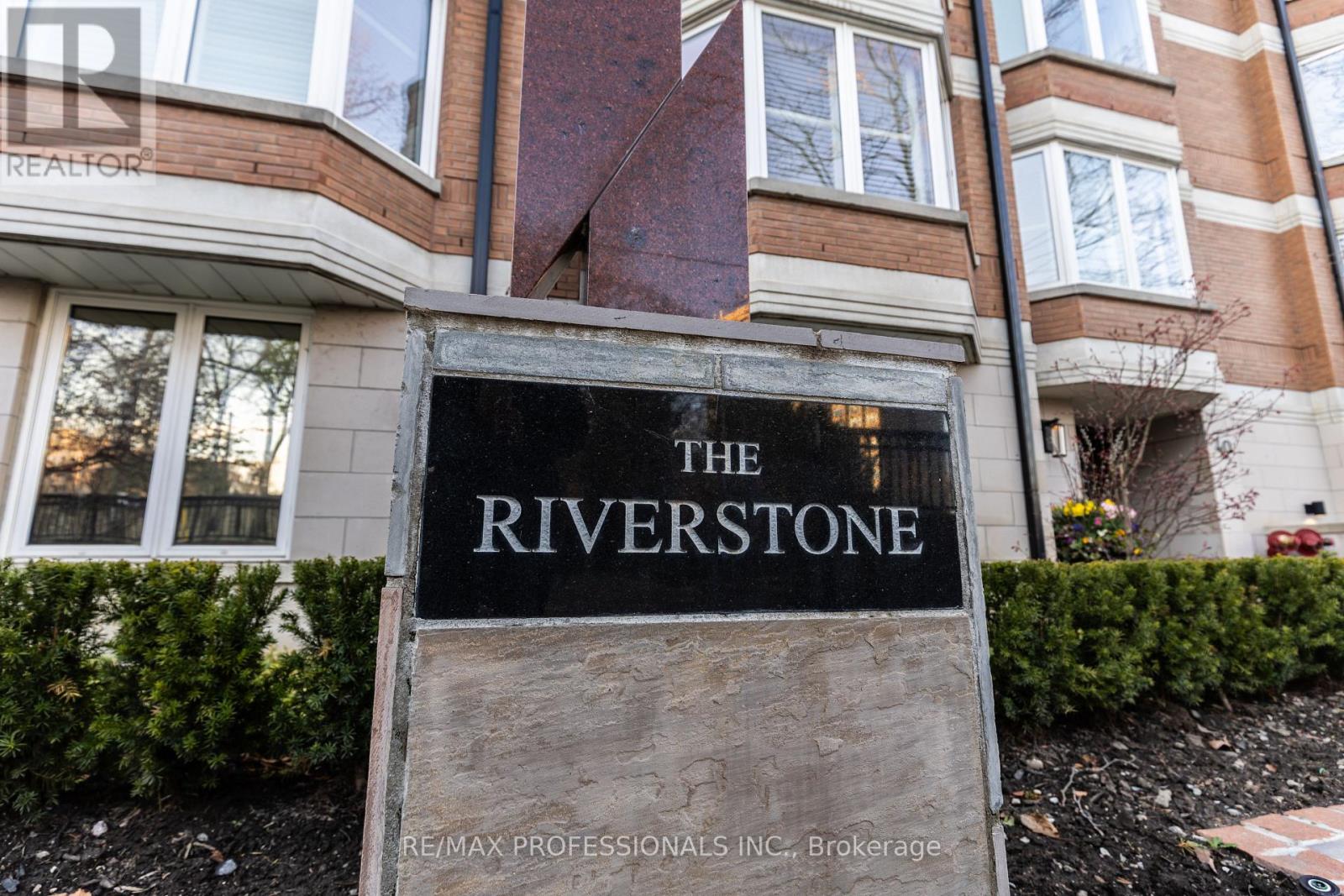 102 - 40 Old Mill Road, Toronto, Ontario  M8X 1G7 - Photo 3 - W12189355