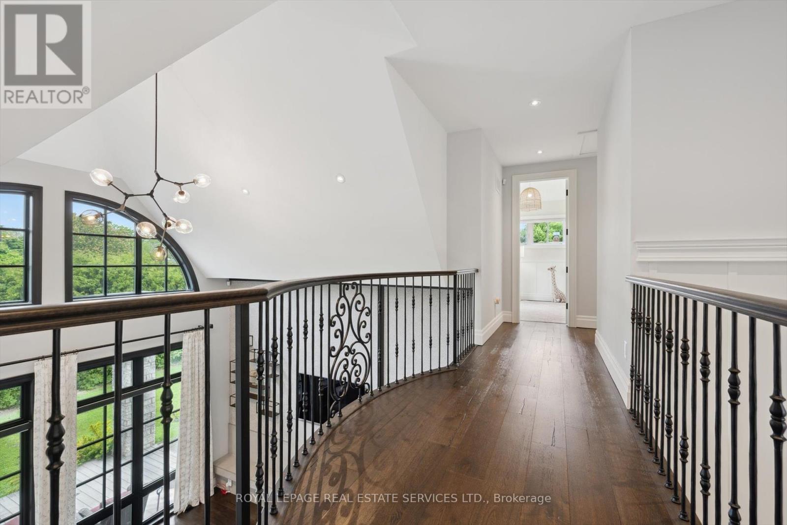 432 Tennyson Drive, Oakville, Ontario  L6L 3Z1 - Photo 24 - W12189381