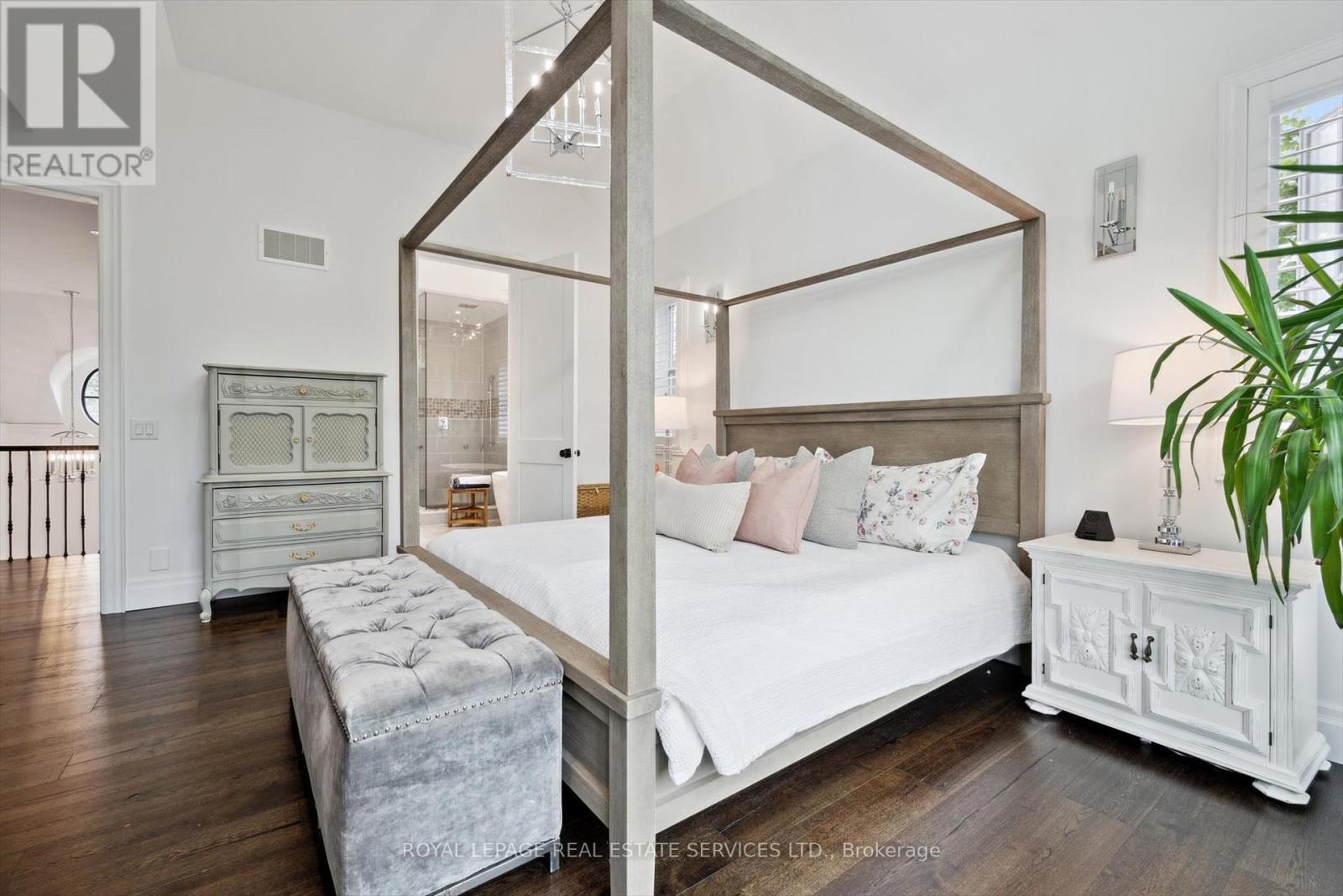 432 Tennyson Drive, Oakville, Ontario  L6L 3Z1 - Photo 26 - W12189381