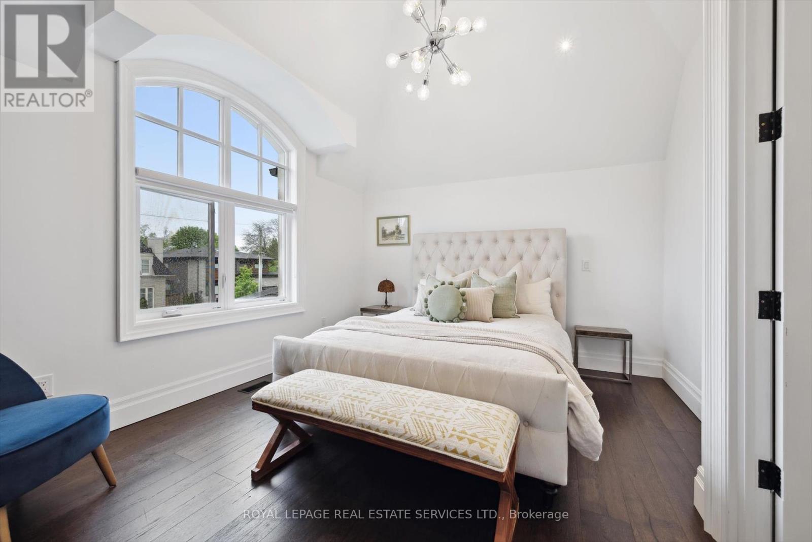 432 Tennyson Drive, Oakville, Ontario  L6L 3Z1 - Photo 37 - W12189381