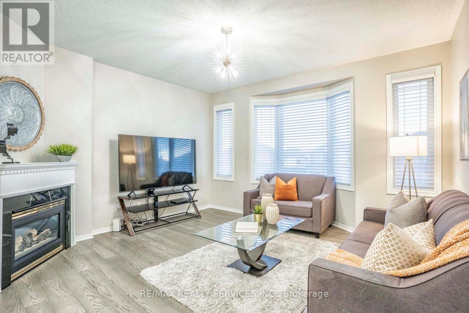 3 Sailwind Road, Brampton, Ontario  L6R 2G3 - Photo 15 - W12189391