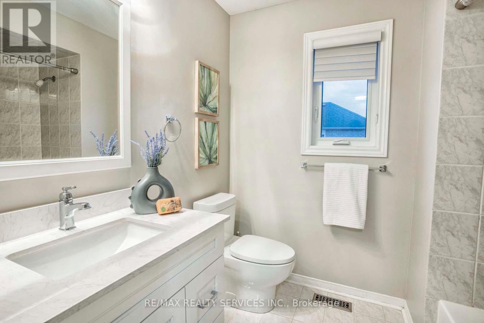 3 Sailwind Road, Brampton, Ontario  L6R 2G3 - Photo 24 - W12189391