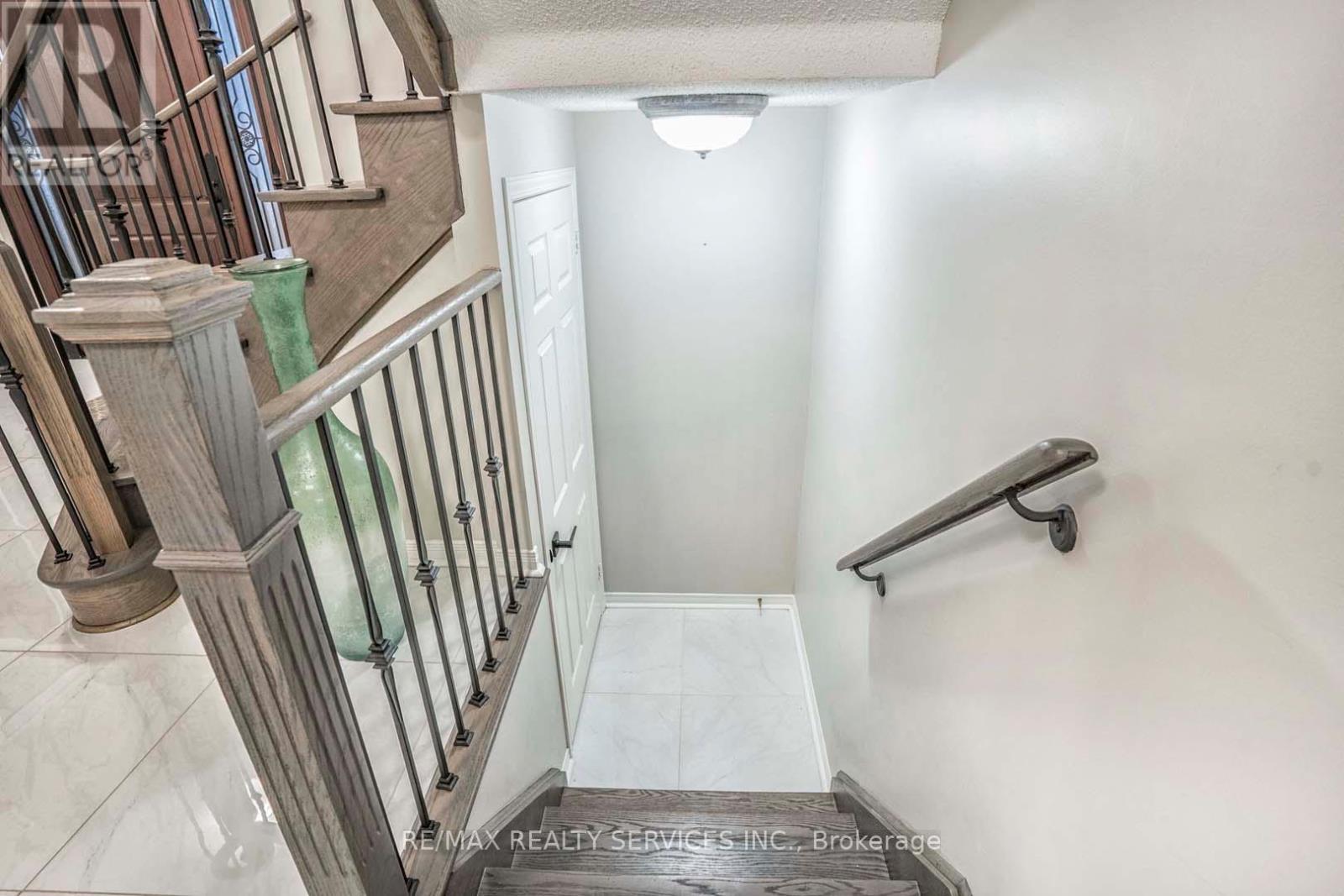 3 Sailwind Road, Brampton, Ontario  L6R 2G3 - Photo 25 - W12189391