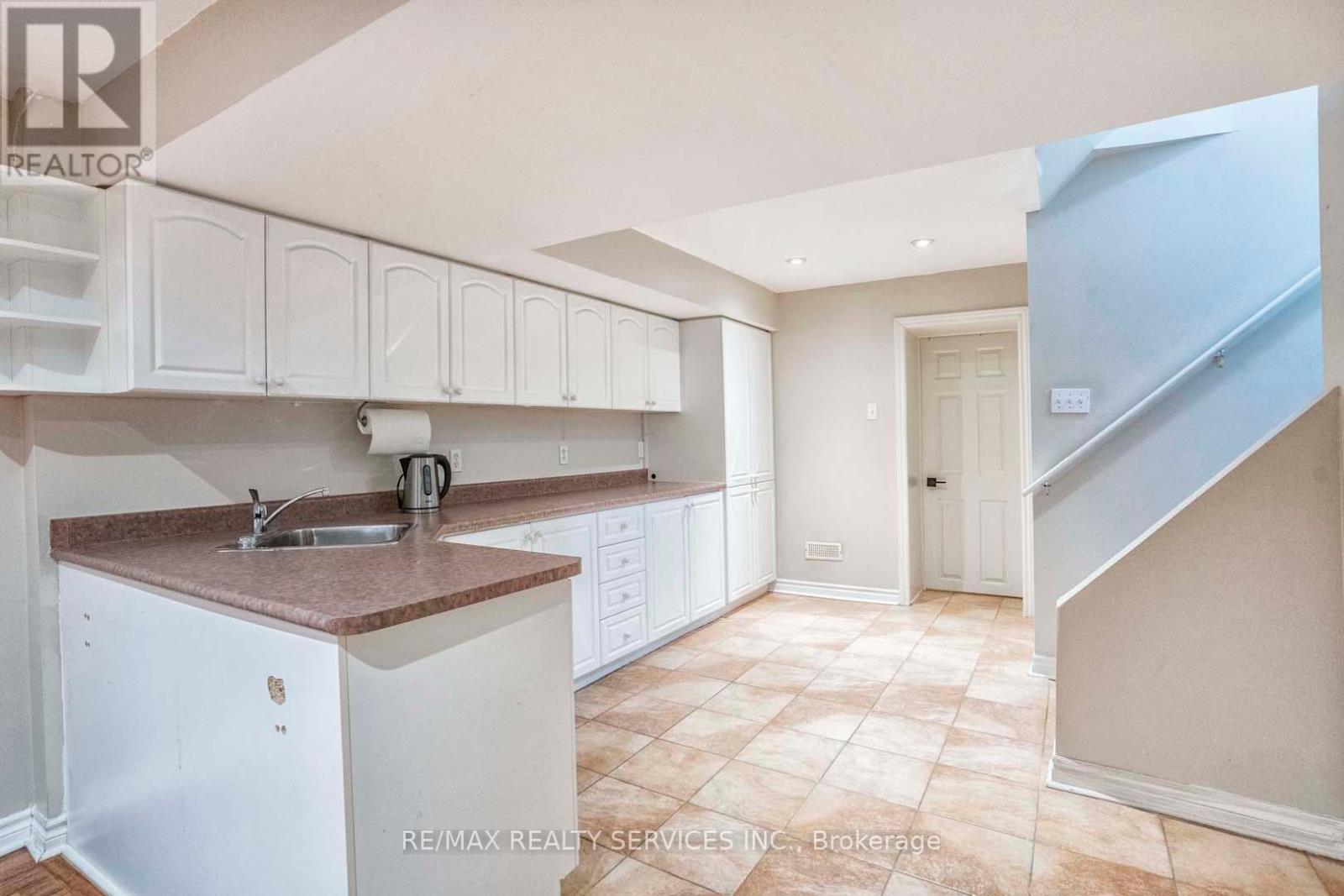 3 Sailwind Road, Brampton, Ontario  L6R 2G3 - Photo 26 - W12189391