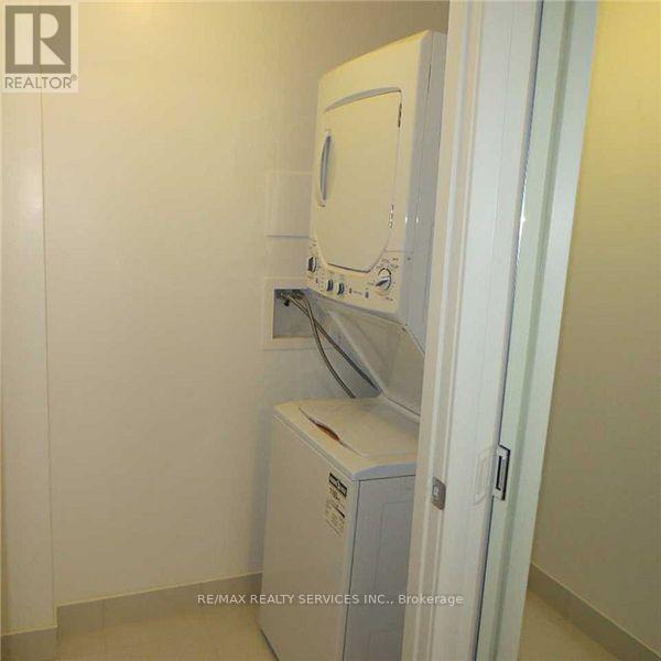 507 - 1830 Bloor Street W, Toronto, Ontario  M6P 0A2 - Photo 7 - W12189436