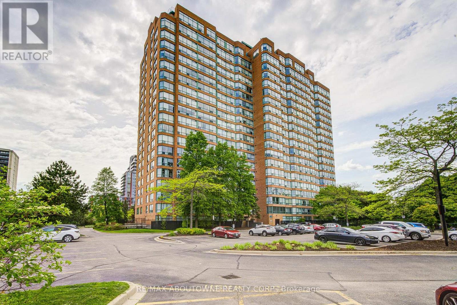 1008 - 1276 MAPLE CROSSING BOULEVARD, Burlington, Ontario