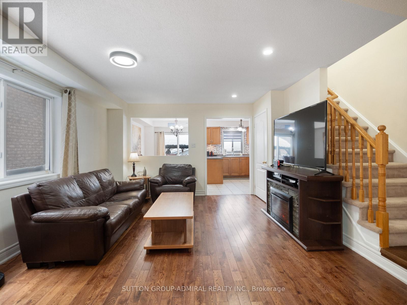 170 Tiller Trail, Brampton, Ontario  L6X 4S8 - Photo 4 - W12189488